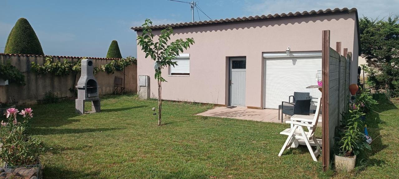 Charmante Maison Avec Piscine Anneyron Esterno foto