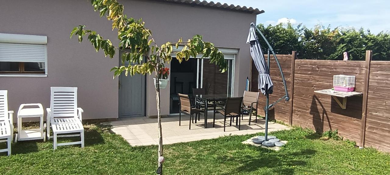 Charmante Maison Avec Piscine Anneyron Esterno foto